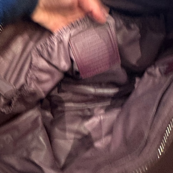 Rare and VERY large EUC purple coach bag - Picture 13 of 13